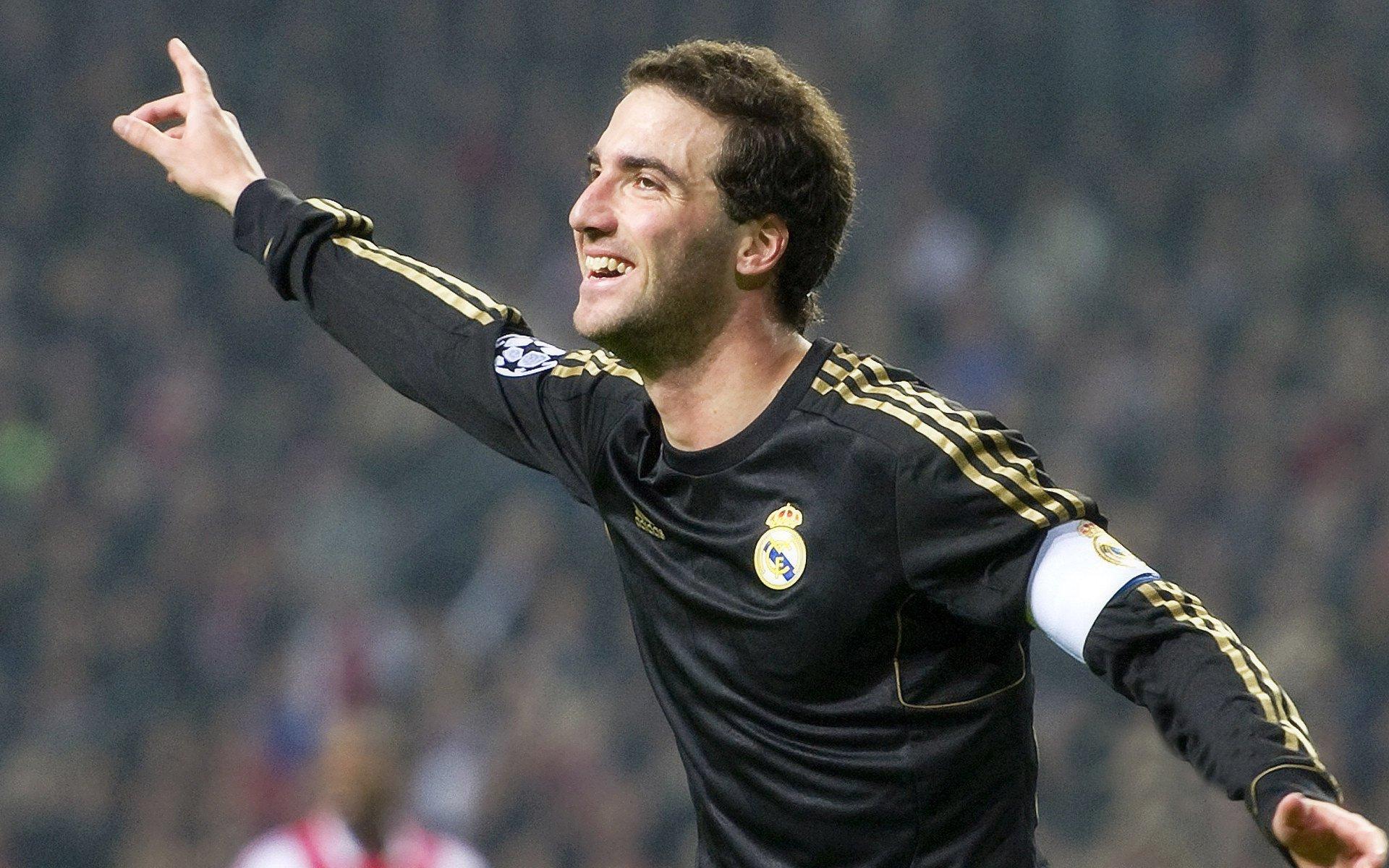 独挑鹈鹕大梁，浓眉哥，希望能延续二月上佳表现