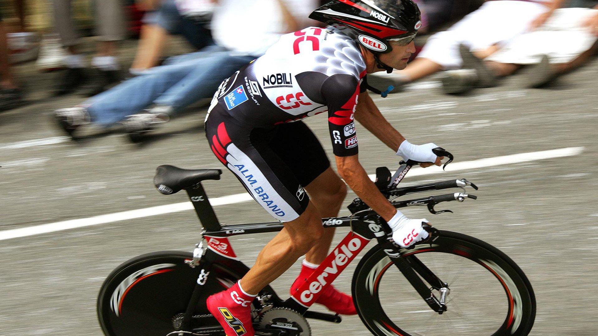 CBA赛季赛程过半，格局高大上 裁判问题仍为心头之刺